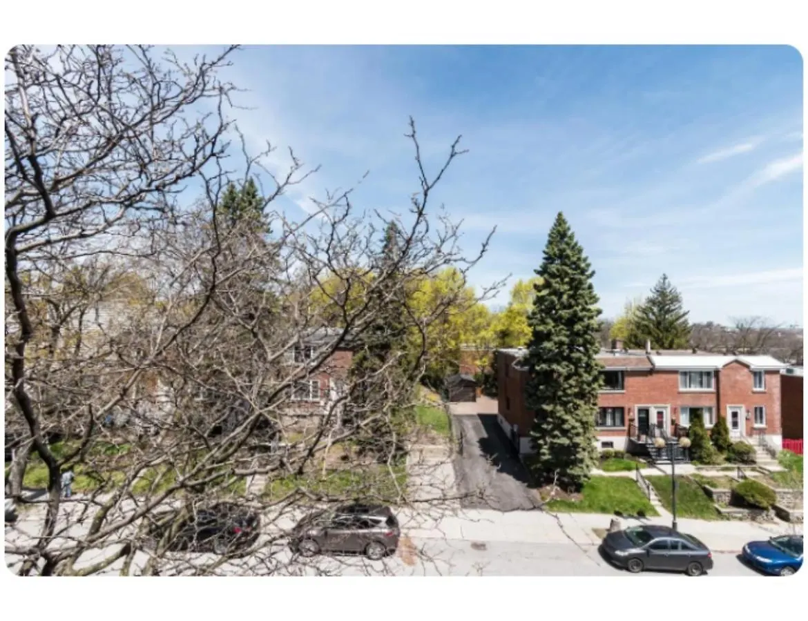 Spacious Apartment Near Olympic Stadium, Free Street Parking Montréal